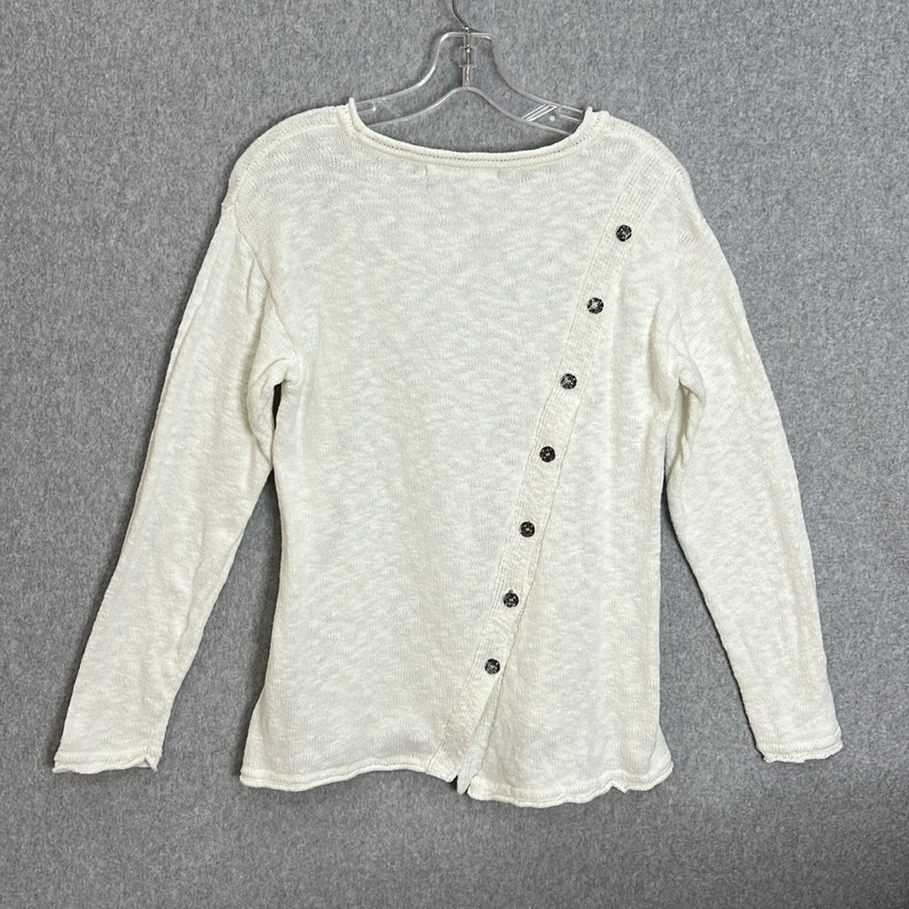 Lulu B Cotton Asymmetrical Hem Back Button Details White Sweater Size Smalll